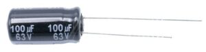 100UF-63V EEUFR1J101L ELEKTROLITSKI KONDENZATOR ELKO,  100ΜF,  63V,  105°C,  DIMENZIJE 8× 15MM,  RASTER (RM)3,5 MM