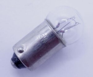 24V-0,1A-3,0W BA9S-SKALENLÄMPCHEN-BAJONETT,  KUGELFORM,  -OSHINO-