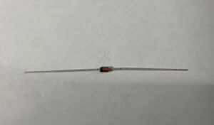 13V-0,5W ZENER DIODA