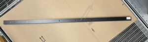 HZ 3-1,1 KANALICA ZA KABL OD ALUMINIJUMA,  33 MM. 2-DELNA CRNA 1,1 M