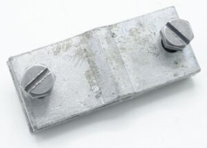 DKV 100 29440208 VERBINDER FÜR ERDUNGSKABEL UND FLACHBAND